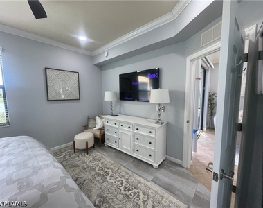9727 Acqua Court - Photo Thumbnail 39