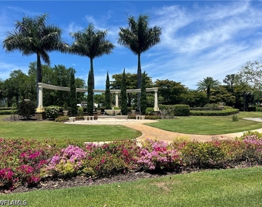 9727 Acqua Court - Photo Thumbnail 3