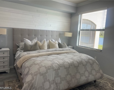 9727 Acqua Court - Photo Thumbnail 33