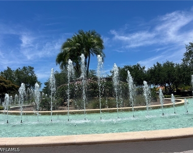 9727 Acqua Court - Photo Thumbnail 2