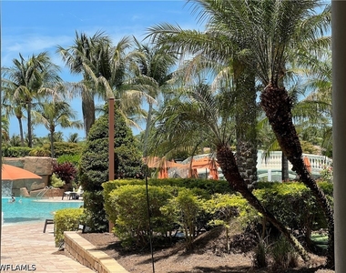 9727 Acqua Court - Photo Thumbnail 8