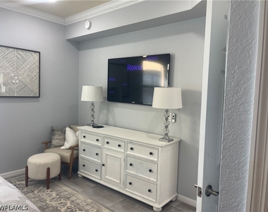 9727 Acqua Court - Photo Thumbnail 31