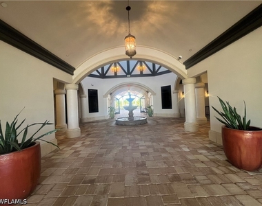 9727 Acqua Court - Photo Thumbnail 6