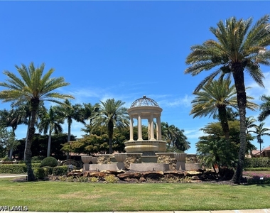 9727 Acqua Court - Photo Thumbnail 15