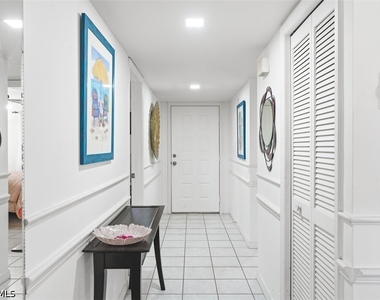 7320 Glenmoor Lane - Photo Thumbnail 1