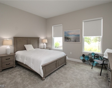 15765 Cortina Street - Photo Thumbnail 10