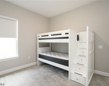 15765 Cortina Street - Photo Thumbnail 14