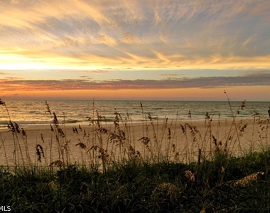 180 Seaview Court - Photo Thumbnail 22