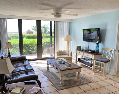 180 Seaview Court - Photo Thumbnail 4
