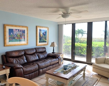 180 Seaview Court - Photo Thumbnail 3