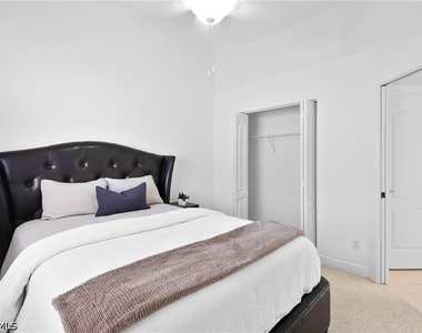 8635 Ibis Cove Circle - Photo Thumbnail 21