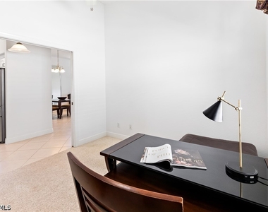 8635 Ibis Cove Circle - Photo Thumbnail 18