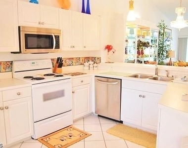 120 Asaf Drive - Photo Thumbnail 5