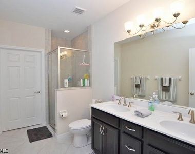 26197 Palace Lane - Photo Thumbnail 12