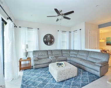 26197 Palace Lane - Photo Thumbnail 4