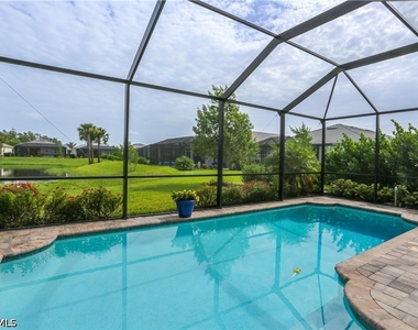 16579 Crescent Beach Way - Photo Thumbnail 8