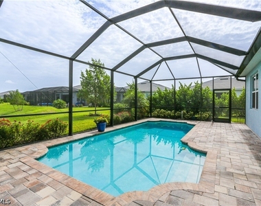 16579 Crescent Beach Way - Photo Thumbnail 6