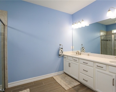 16579 Crescent Beach Way - Photo Thumbnail 32