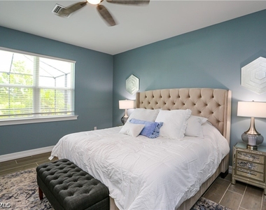 16579 Crescent Beach Way - Photo Thumbnail 29