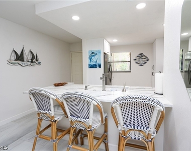 1765 Courtyard Way - Photo Thumbnail 20