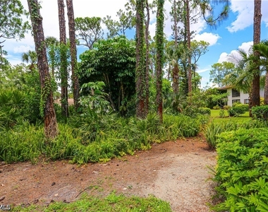 1765 Courtyard Way - Photo Thumbnail 8