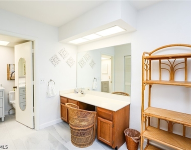 1765 Courtyard Way - Photo Thumbnail 41