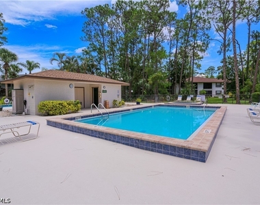 1765 Courtyard Way - Photo Thumbnail 11