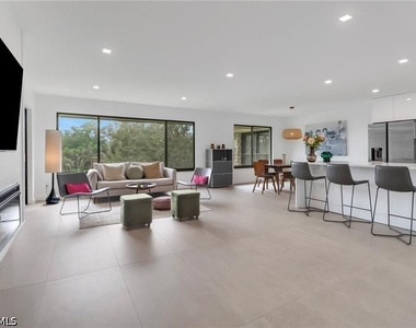5964 Pelican Bay Boulevard - Photo Thumbnail 8