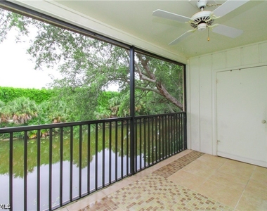 729 Palm View Drive - Photo Thumbnail 5