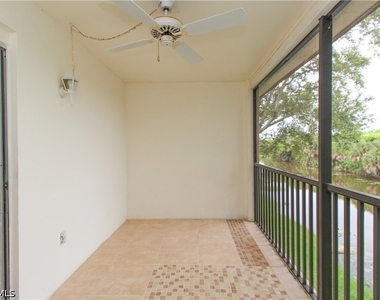 729 Palm View Drive - Photo Thumbnail 6