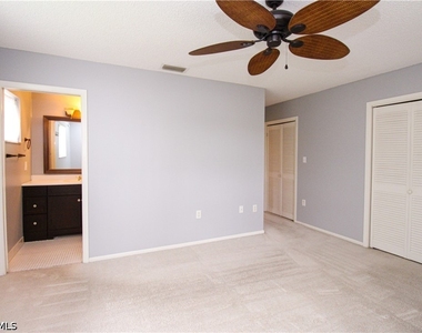 729 Palm View Drive - Photo Thumbnail 14