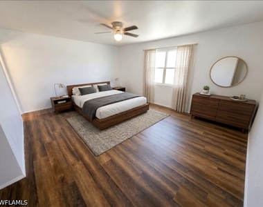4112 2nd Street W - Photo Thumbnail 12