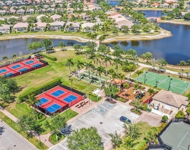 7840 Ionio Court - Photo Thumbnail 33