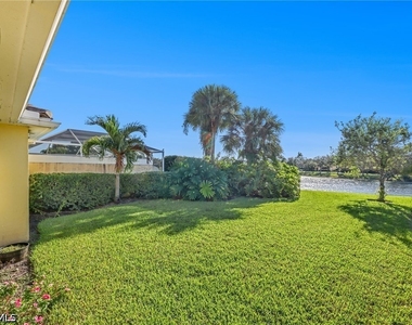 7840 Ionio Court - Photo Thumbnail 3