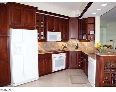 451 Bayfront Place - Photo Thumbnail 10