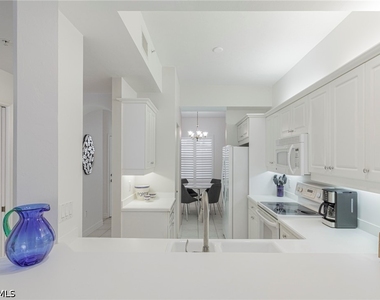 410 Bayfront Place - Photo Thumbnail 15