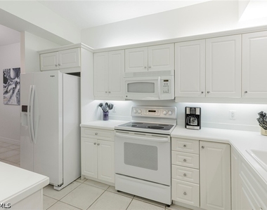 410 Bayfront Place - Photo Thumbnail 16