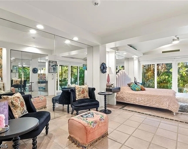 792 108th Avenue N - Photo Thumbnail 11