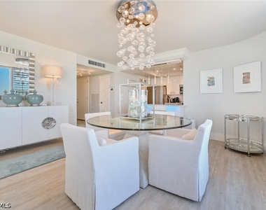 3115 Gulf Shore Boulevard N - Photo Thumbnail 7