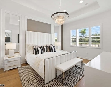 2872 Bloomfield Way - Photo Thumbnail 19