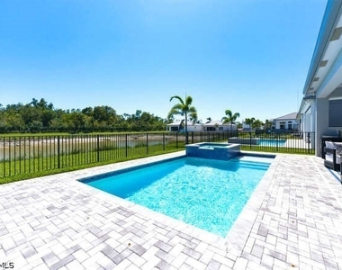 2872 Bloomfield Way - Photo Thumbnail 29