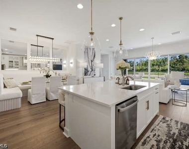 2872 Bloomfield Way - Photo Thumbnail 14