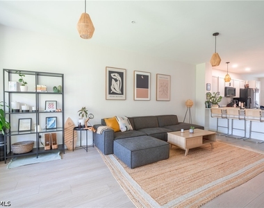 15126 Palmer Lake Circle - Photo Thumbnail 10