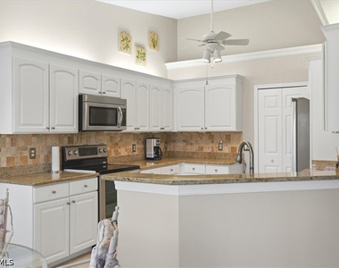 5657 Whisperwood Boulevard - Photo Thumbnail 11