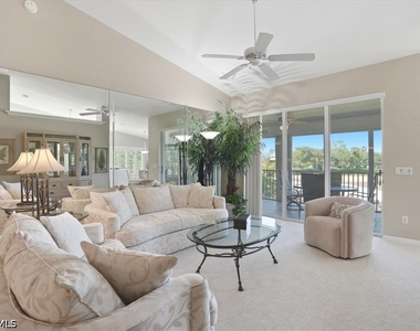 5657 Whisperwood Boulevard - Photo Thumbnail 8