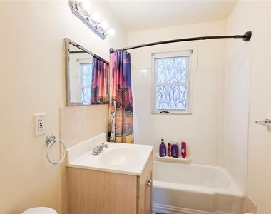 16 Belmont - Photo Thumbnail 15