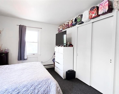 16 Belmont - Photo Thumbnail 9