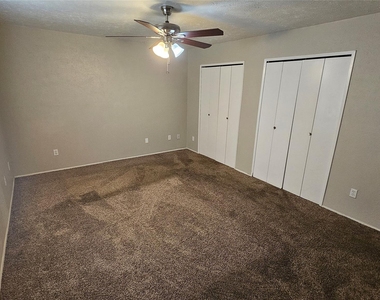 22903 Millgate Drive - Photo Thumbnail 12