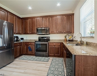 11031 Yellow Poplar Drive - Photo Thumbnail 8