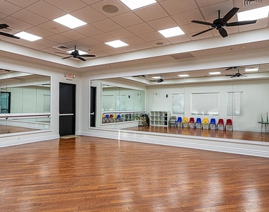 11031 Yellow Poplar Drive - Photo Thumbnail 24